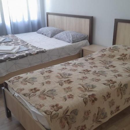 מלון Alakhadze Гостевой Дом "Сария" מראה חיצוני תמונה