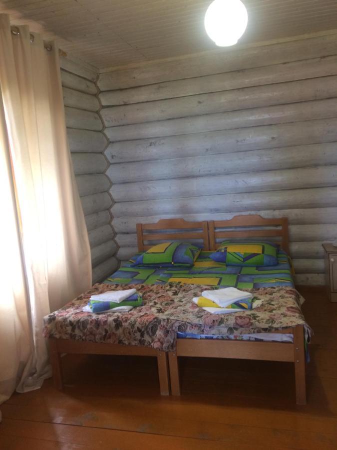 מלון Alakhadze Гостевой Дом "Сария" מראה חיצוני תמונה